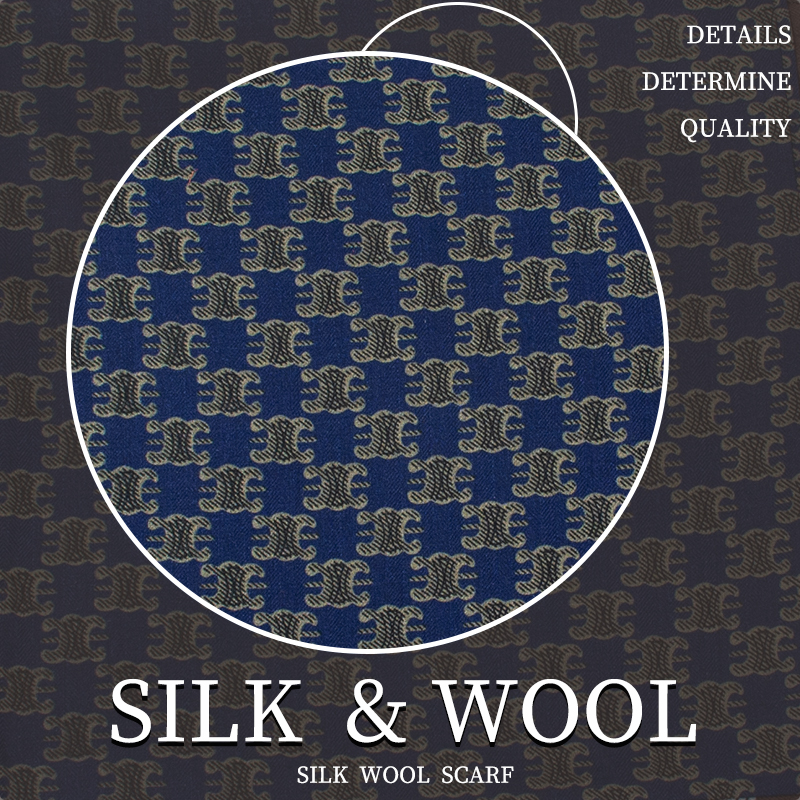 Warm Double-Sided Monogram Pri - Monogrammed Handkerchief recensione e prezzo