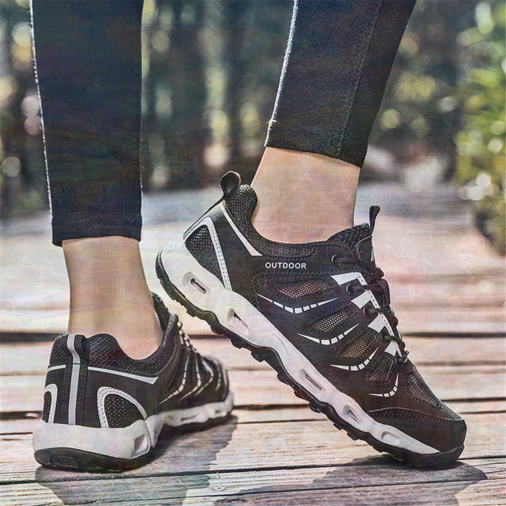 Sumer Round Tip Silver Sneaker - Men Formal Wear All Black recensione e prezzo